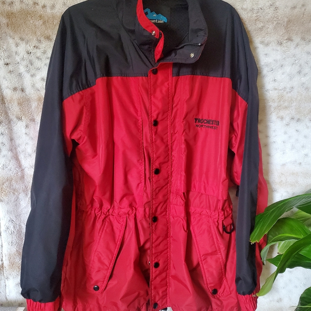 YMCA Rochester Windbreaker - Large - UNISEX